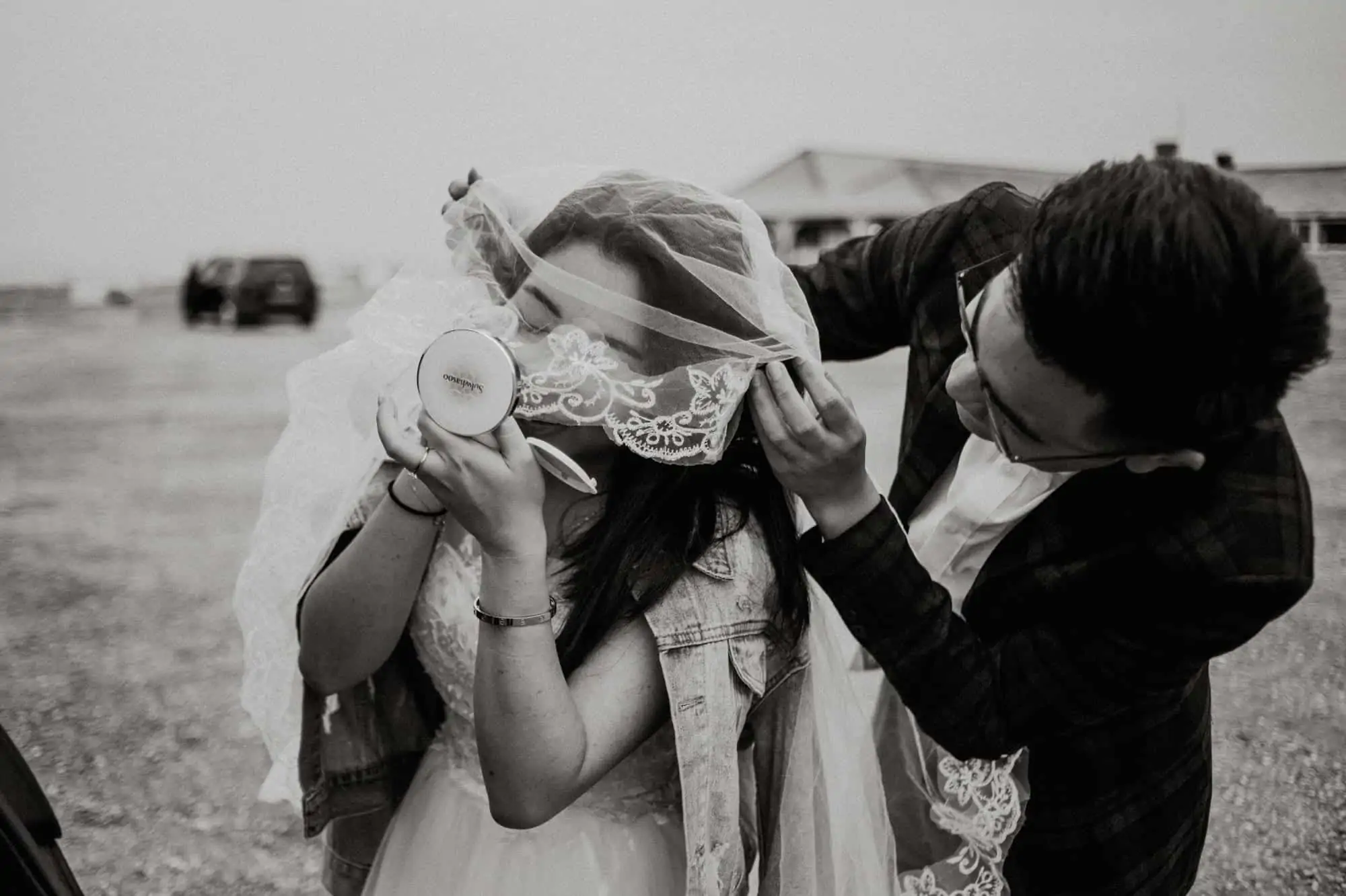 075_Anna&Alex_CoupleSession_Brighton_ManonPauffinPhotography__MG_8664_LOres-